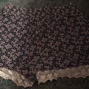 Short woven Navy/white shorts